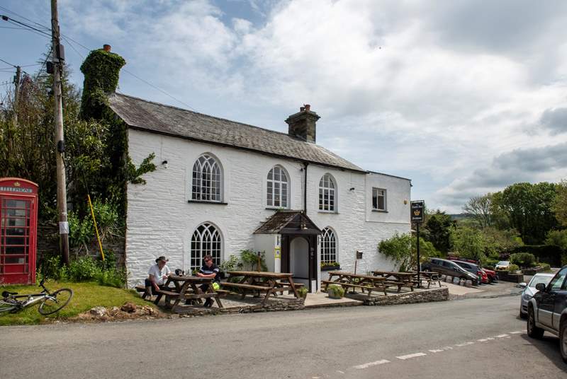 The Royal Inn at Horsebridge is popular with locals and visitors alike.