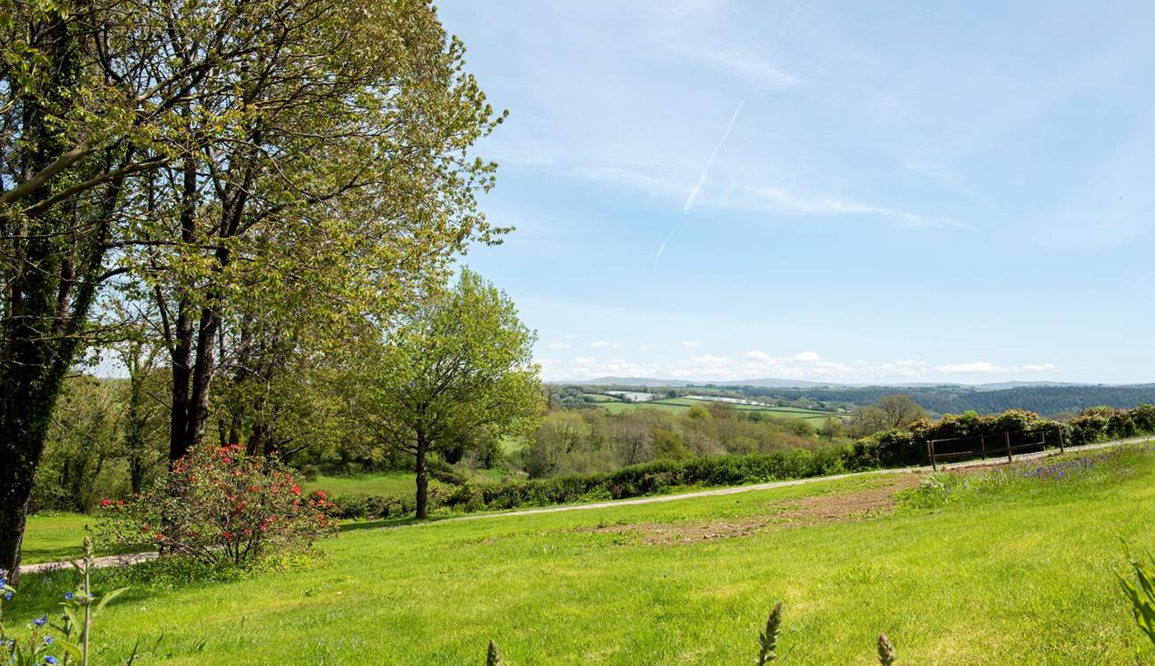 Set in the tranquil countryside this is the place to unwind and totally relax.