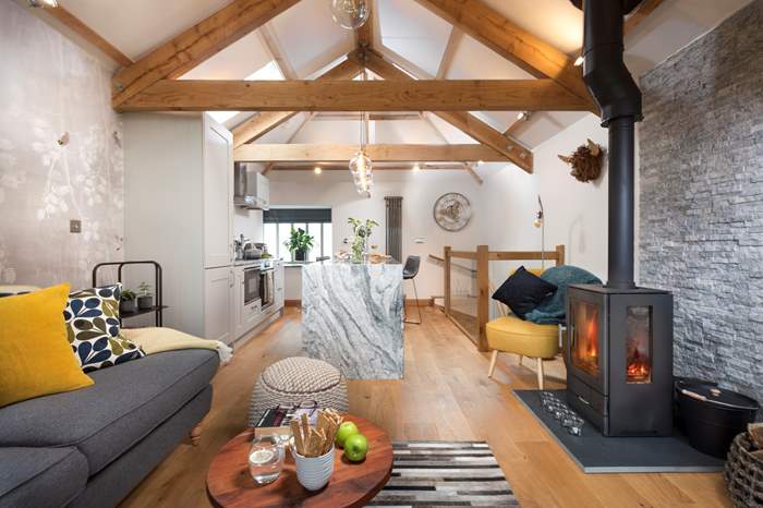 The Aval Loft is a 1 bedroom, dog friendly cottage near Tavistock, North Cornwall.