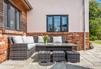 Walnut Barn has outdoor seating both front and back so you can change your garden view and sit in the sun all day long.