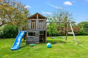 The children will want to spend every moment outside playing on this fantastic climbing frame.