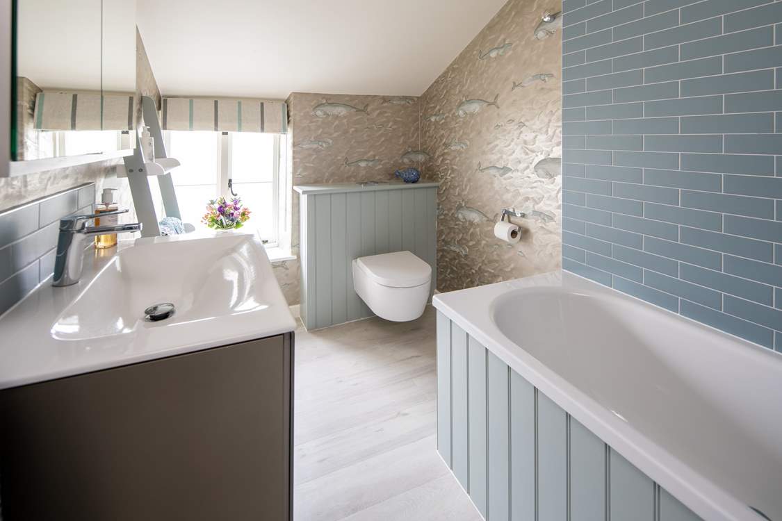 Who knew wallpaper could be so fabulous?