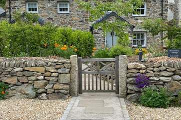 Welcome to pretty as a picture Rosemary Cottage.