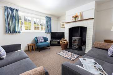 Kick back and relax in the sitting-room.