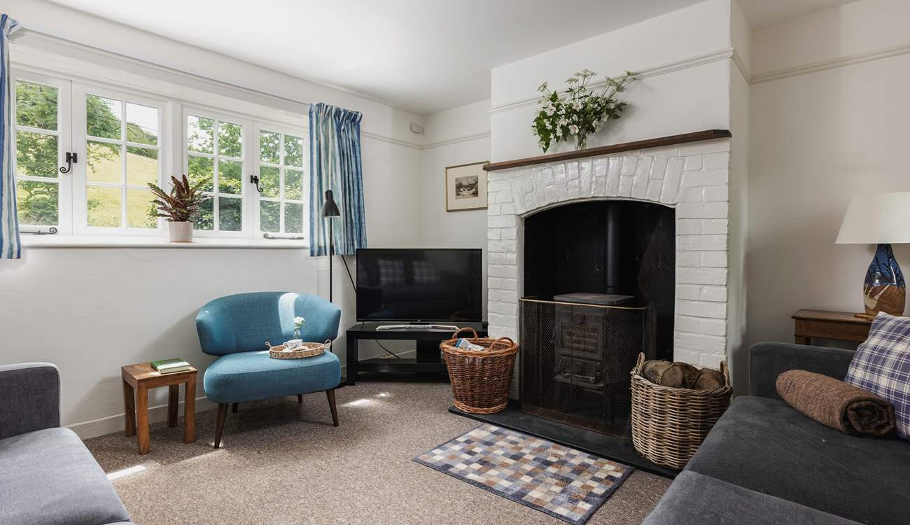 Kick back and relax in the sitting-room.