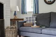 Curl up and hide away in this rural retreat.
