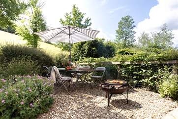 Light up the fire-pit barbecue and treat yourself to some Exmoor Gold Ale!