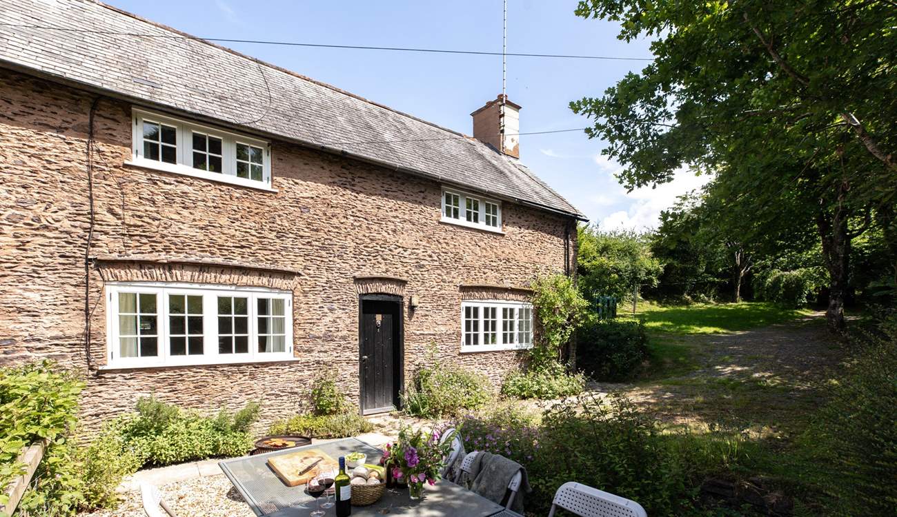 Welcome to a slice of Exmoor bliss at Frogwell Cottage.