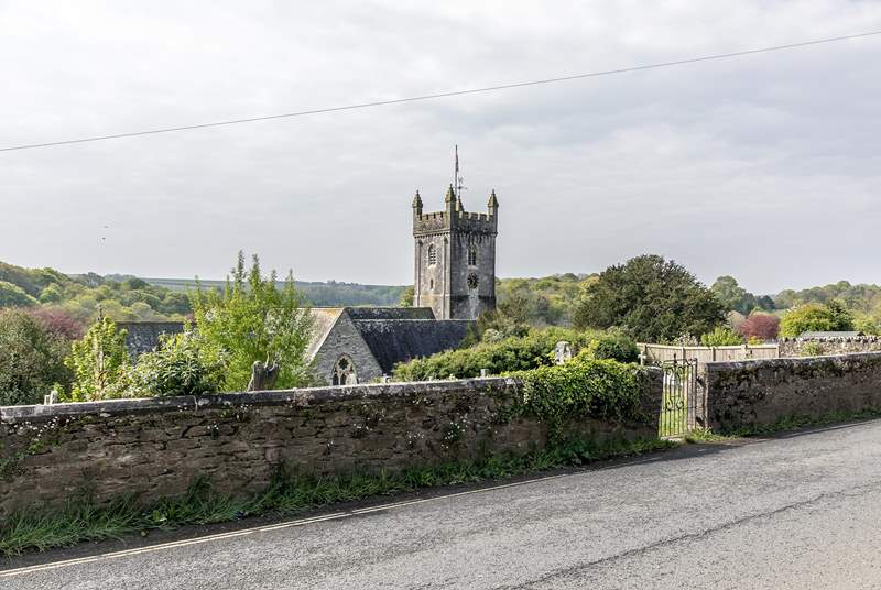 Step out the door and explore the pretty village of Yealmpton at the bottom of the sloping path. Please note this is the main road that runs through the village.