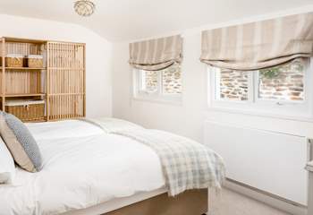 This bedroom is tucked away and has 'zip and link' beds which can also be a super-king (bedroom 3). 