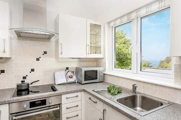 The kitchenette in the annexe is perfect for breakfast or a light supper.