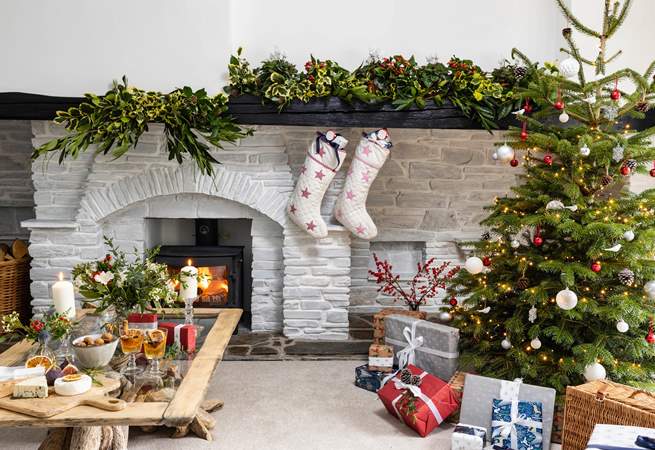 Cosy up in front of the fire, this is the perfect getaway for a festive holiday. 