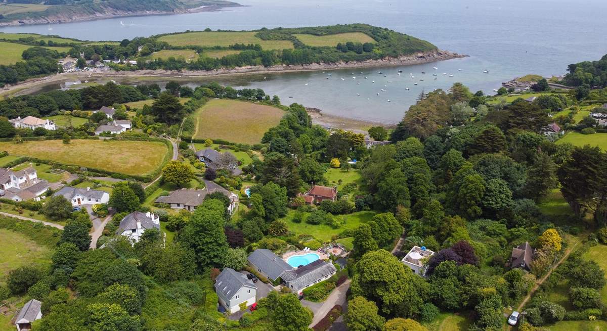 Set in the most wonderful location on the tranquil Cornish coast.