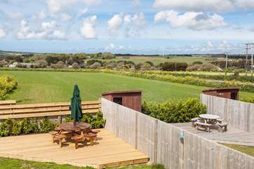 The view from the back of the house, lots of exploring waiting to happen!