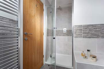 A waterfall shower in the en suite, the perfect wake up in the morning.