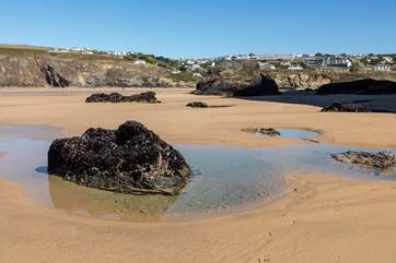 Mawgan Porth beach is just a short drive away and perfect for the family.