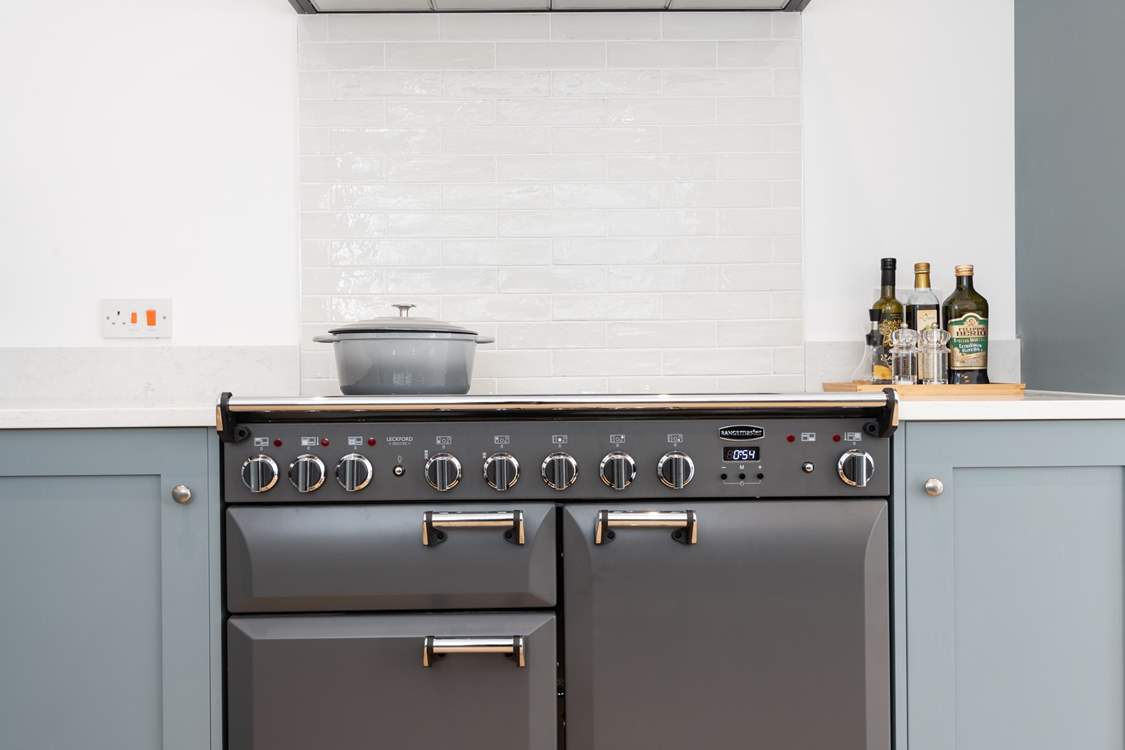 Cook up a treat on this electric range. What's your go to holiday meal?