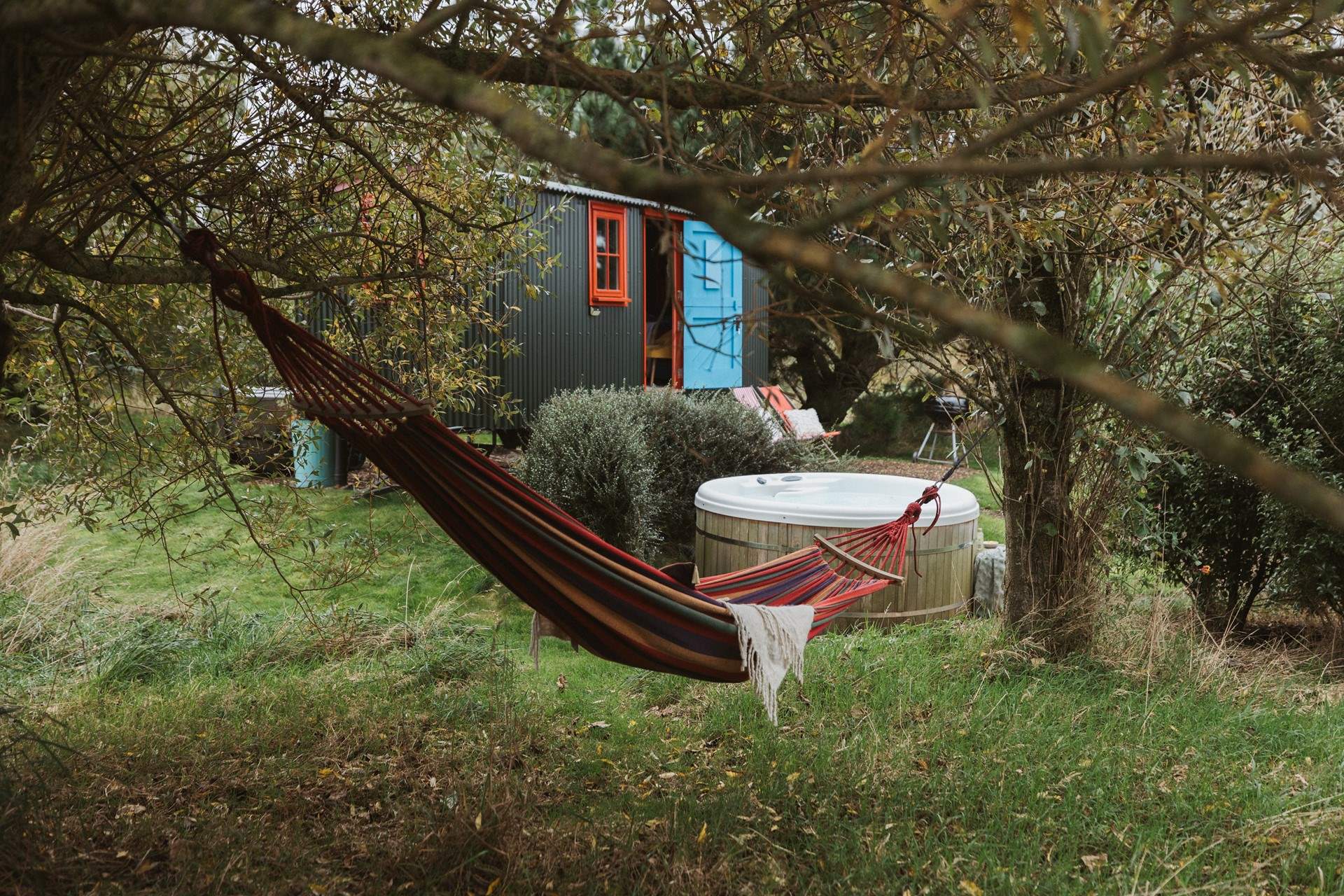 Embrace your retreat to nature.