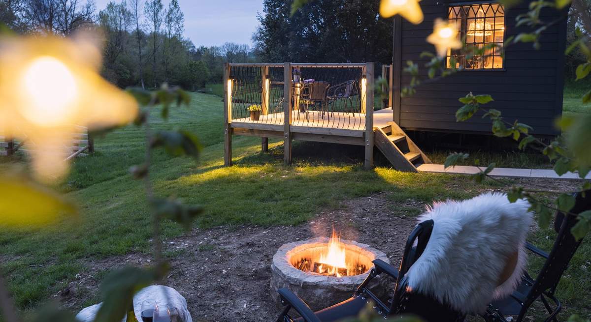 Cosy evenings around the fire pit are promised. 