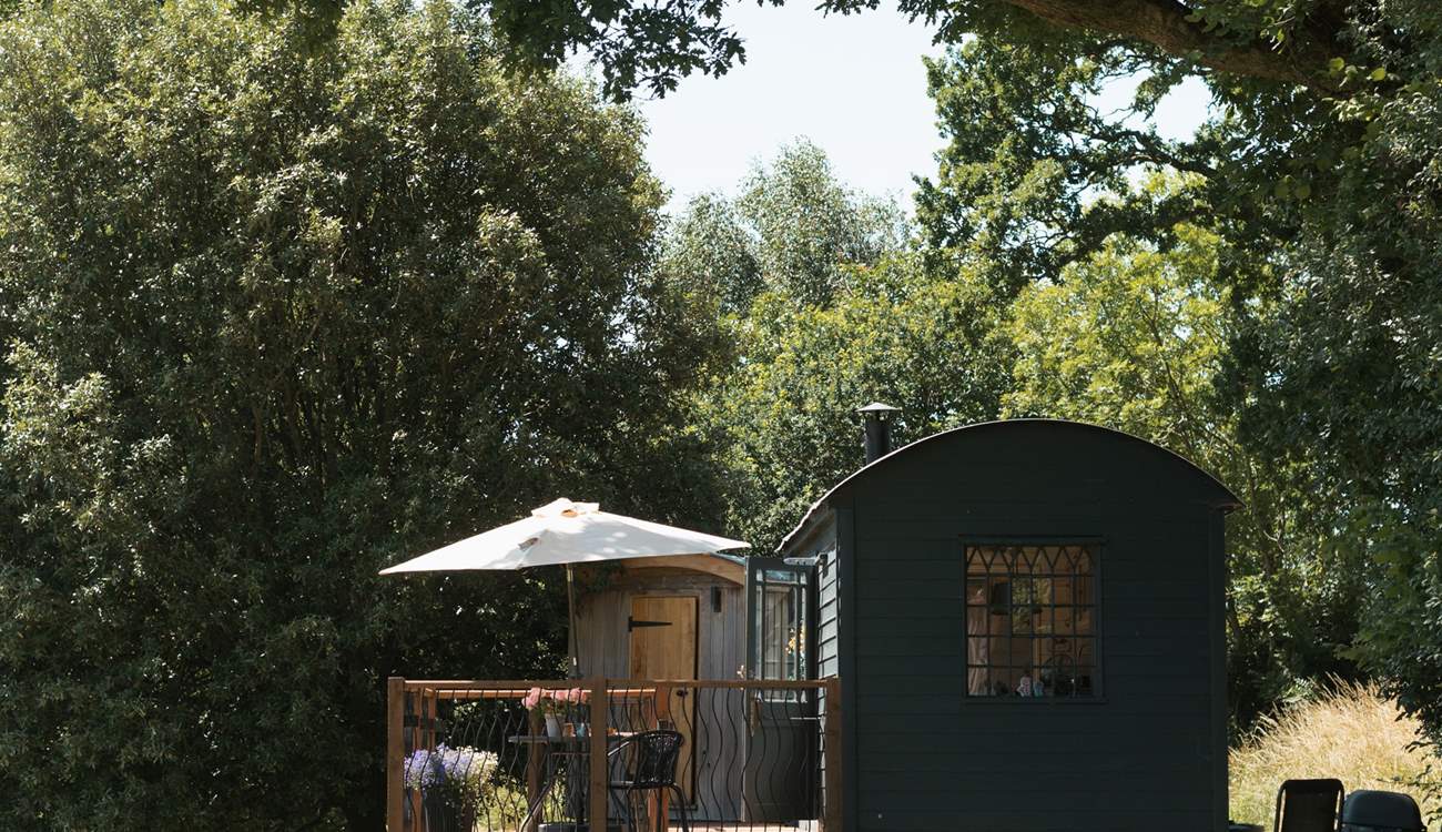 The outdoor space is completely dreamworthy. 