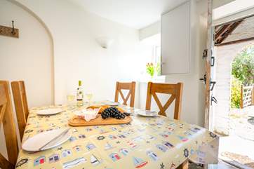 A lovely traditional cottage, an ideal Island holiday escape.