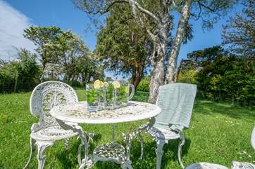 Take your own picnic into the garden and enjoy the island's sun!