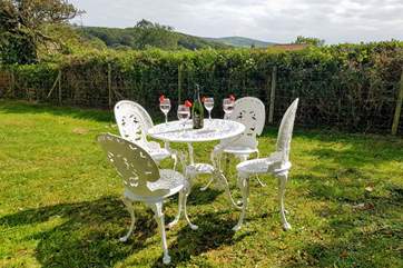 Take your own picnic into the garden and enjoy the island's sun!
