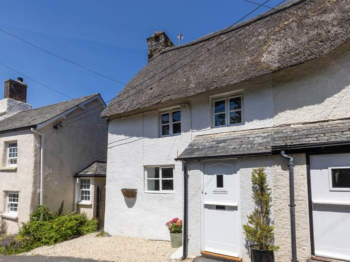 Holly Cottage, Sleeps 5 in Yealmpton