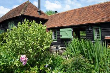 Enjoy relaxing in the courtyard in the Sussex sunshine.
