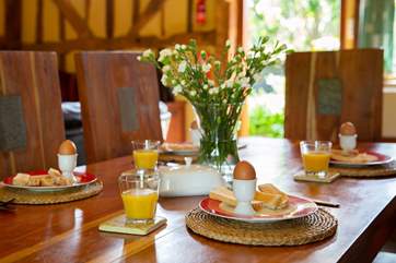 Breakfast time.
