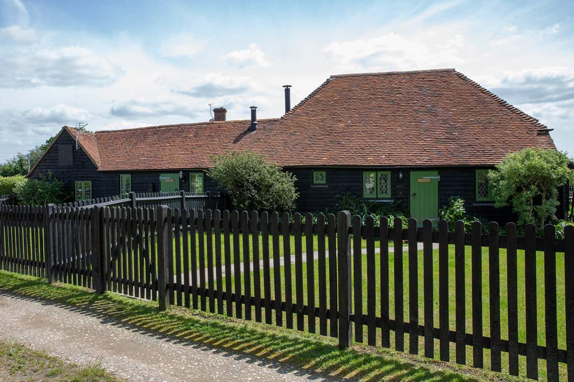 The enclosed private garden is ideal for those with small children and dogs.