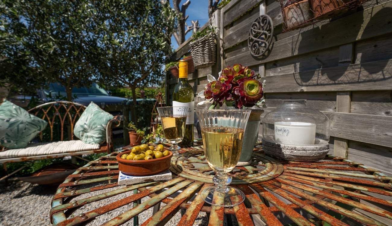 Enjoy an aperitif before heading out for supper.