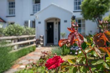 You will certainly want to return to this Classic Cottage!