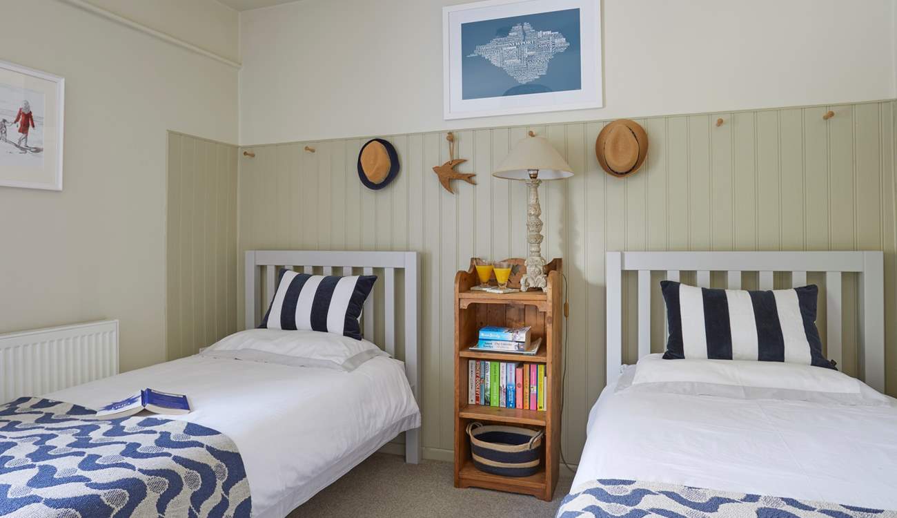 The lovely twin bedroom on the first floor.