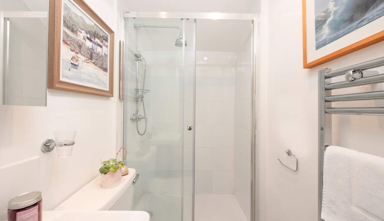 The small but perfectly formed shower-room for a refreshing shower after a day out and about.