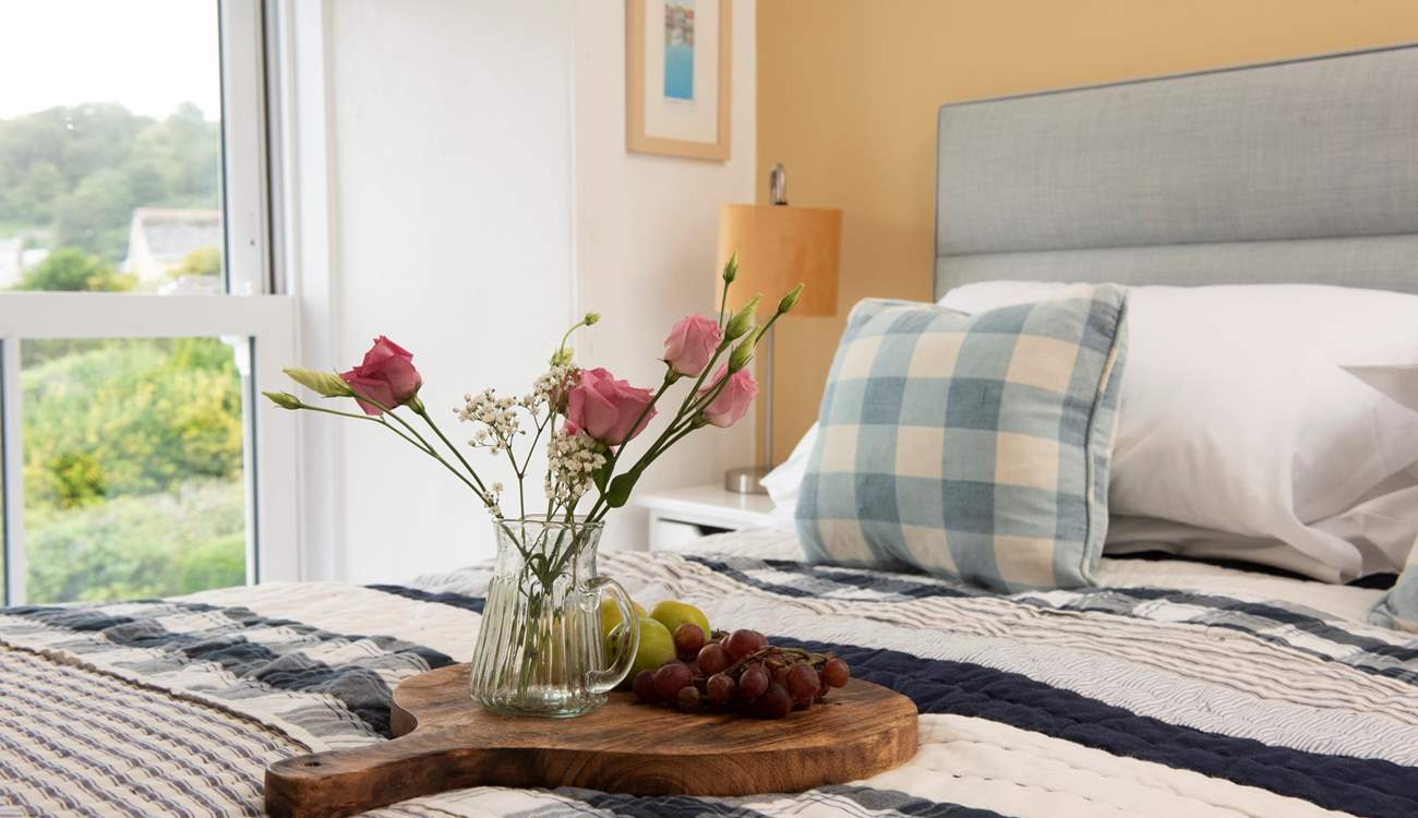 Breakfast in bed is calling.