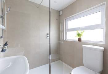 The family shower-room.