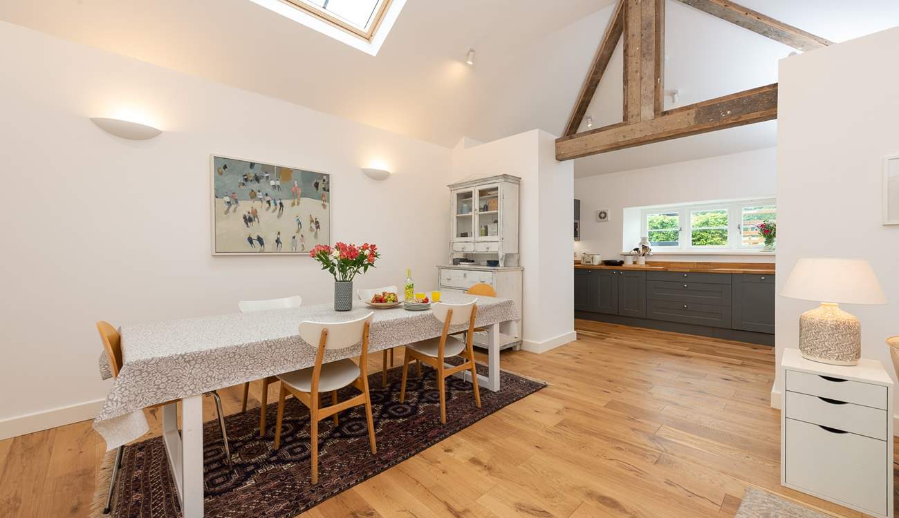 Enjoy holiday meals together.