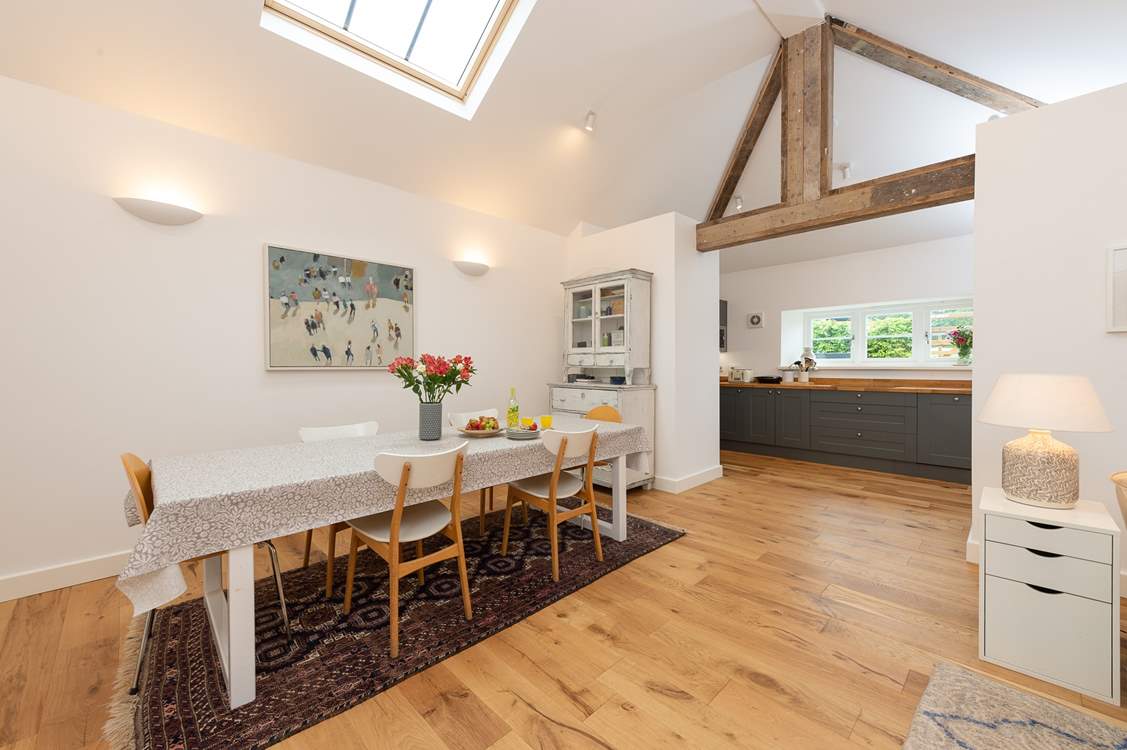 Enjoy holiday meals together.