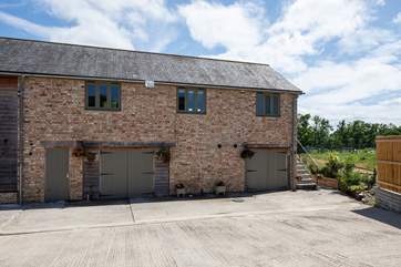 The Mews is a charming first floor property. Accessed via a flight of steps to the right-hand side of the building.