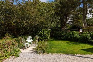 The garden area perfect for letting the dog have a little run around while you enjoy a glass of wine in the sun.
