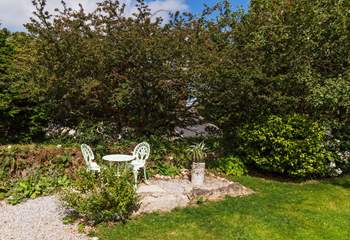 The garden area, perfect for an afternoon tea in the sun.