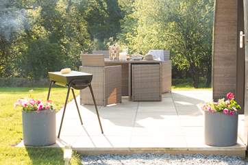 Light up the barbecue and enjoy meals in the great outdoors from sunrise to sunset.