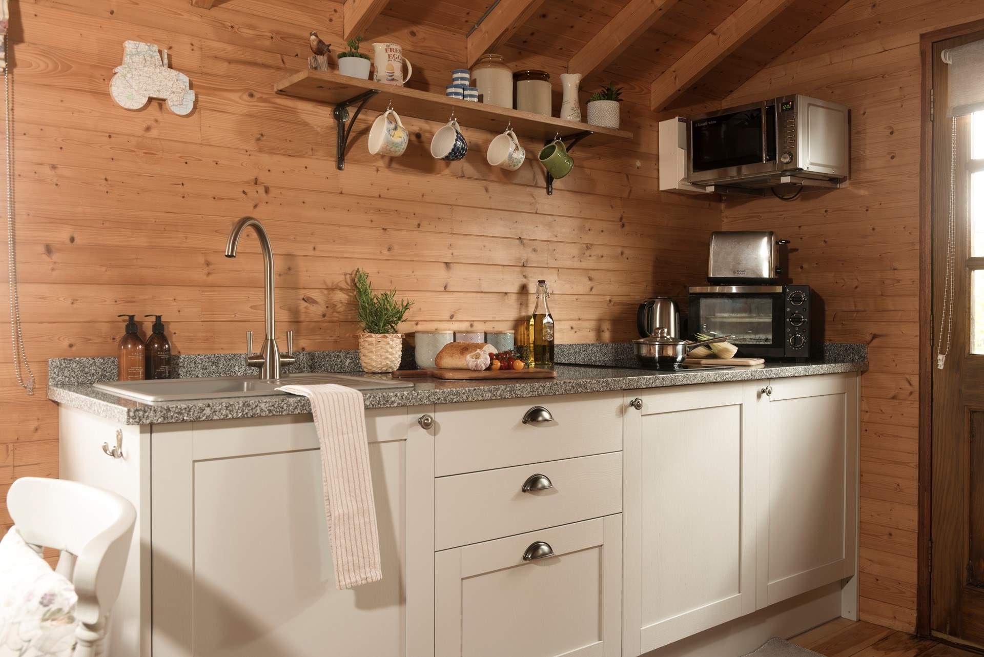 Showcasing beautiful  hand-made pottery by Julia Crimmen Ceramics.