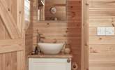 The cute en-suite shower room. - Thumbnail Image