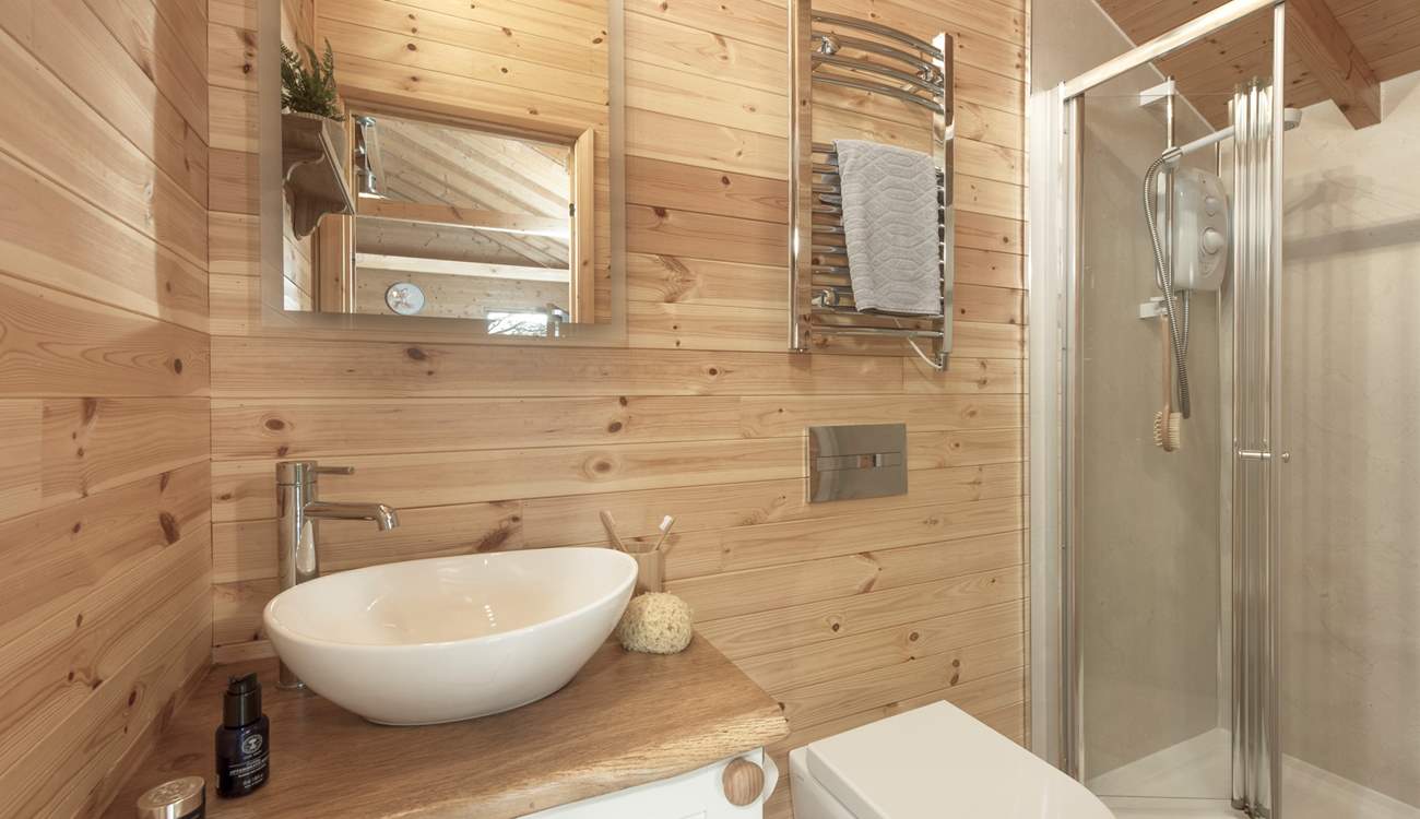 With a heated towel rail ensuring your towels are warm and fluffy. 