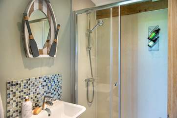 There is a shower-room on the ground floor, ideal to have a quick shower before soaking in the hot tub.