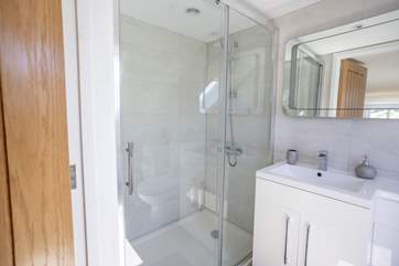 The shower-room.