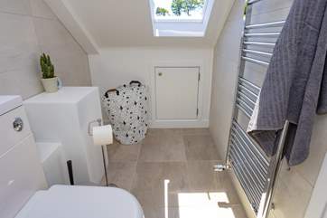 The shower-room.