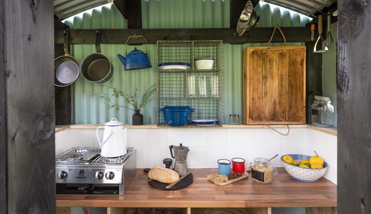 Here you'll find everything you'll need to cook delicious meals.
